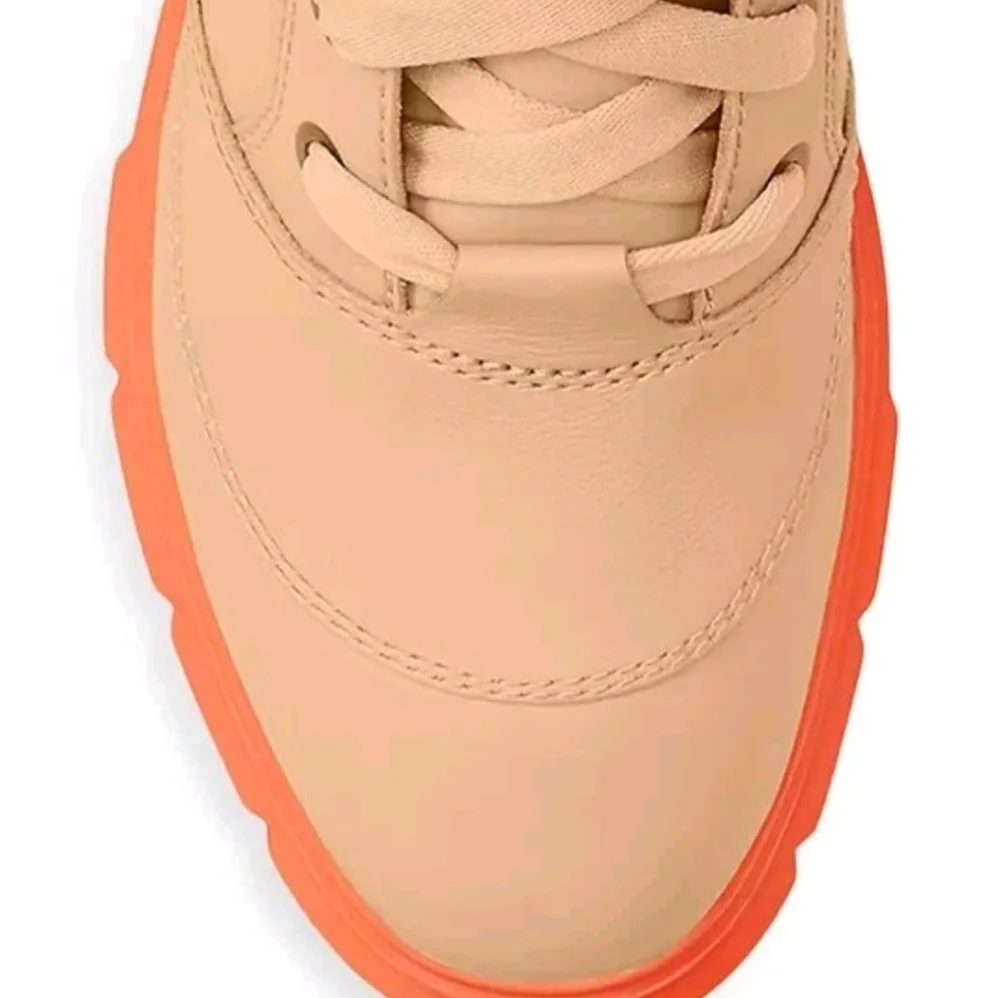 Sorel Women's Lace-Up Cream and Orange Boots Size 7.5. - Picture 5 of 12